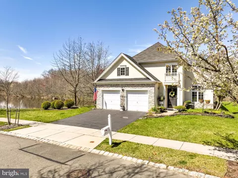 343 Blanketflower Ln, Princeton Junction, NJ 08550