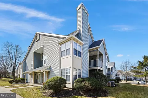 48 Andover Pl, Robbinsville, NJ 08691
