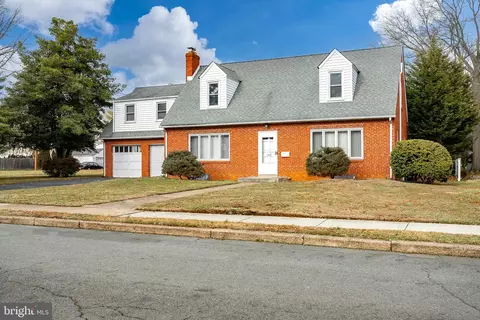 162 Sheridan Rd, Hamilton, NJ 08619