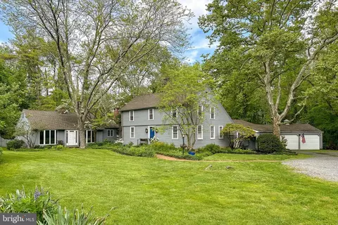 73 Drakes Corner Rd, Princeton, NJ 08540