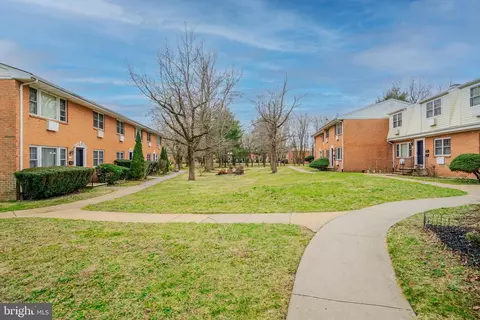 60 One Mile #132N, East Windsor, NJ 08512