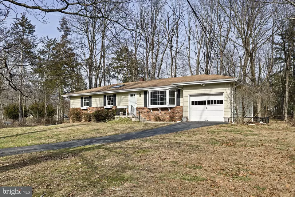 3 Bethany Ave, Titusville, NJ 08560 17 Photos Movoto