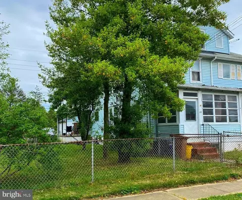 122 Dickinson Ave, Hamilton, NJ 08629