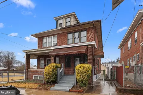 406 E Franklin St, Hamilton, NJ 08610