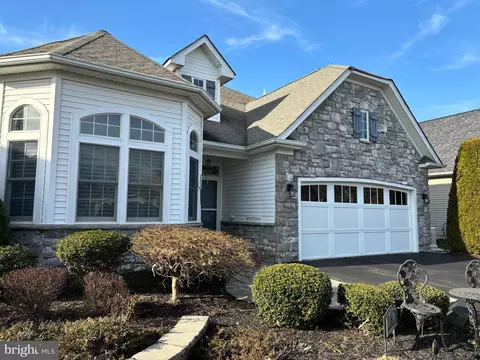 21 San Marco St, Princeton Junction, NJ 08550