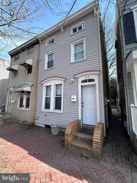 124 Second St, Trenton, NJ 08611