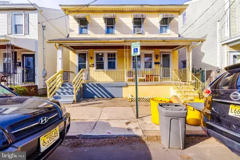 827 Melrose Ave, Trenton, NJ 08629