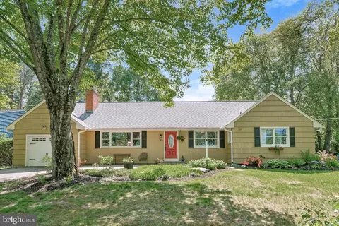 148 Fisher Pl, Princeton, NJ 08540