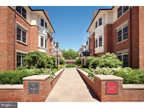 122 Victoria Mews, Princeton, NJ 08542