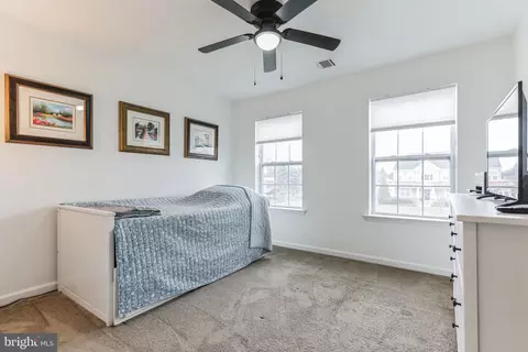 Bedroom - 45 Stoneham Rd, Trenton, NJ 08638 photo 3 of 5