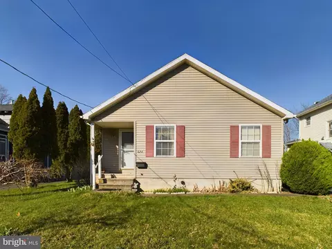 426 Stockton St, Hightstown, NJ 08520