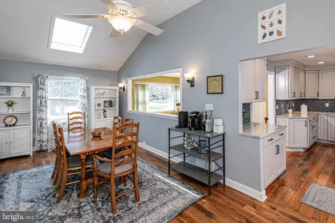 Dining - 8 Apache Dr, Pennington, NJ 08534 photo 2 of 2