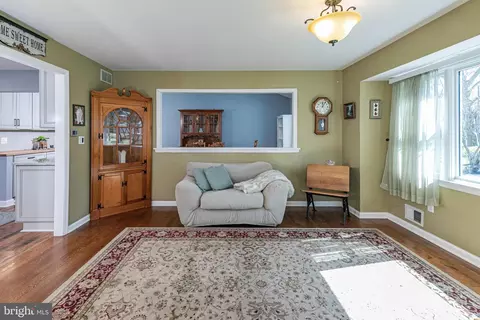 Other - 8 Apache Dr, Pennington, NJ 08534 photo 2 of 4
