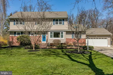 Exterior - 8 Apache Dr, Pennington, NJ 08534 photo 2 of 11