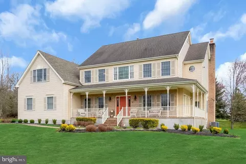 10 Ringos Mill Rd, Hopewell, NJ 08525