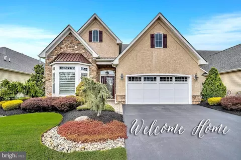 14 Tuscany Dr, Princeton Junction, NJ 08550