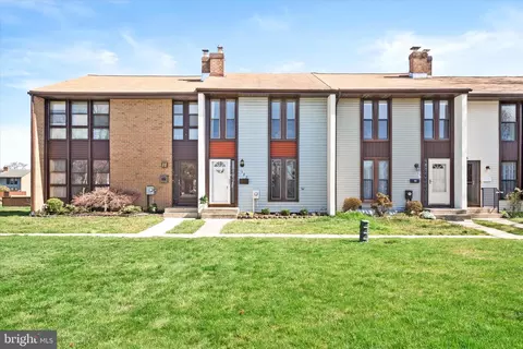 182 Canterbury, East Windsor, NJ 08520