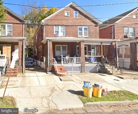 8 Hollywood Ave, Trenton, NJ 08609