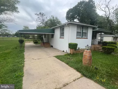 527 Parkinson Ave, Trenton, NJ 08610
