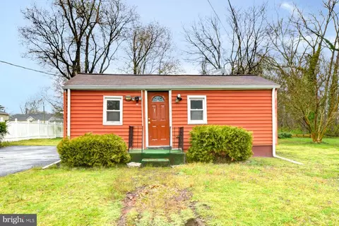 738 Hunt Ave, Hamilton, NJ 08610