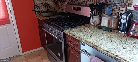 Kitchen - 30 Ovington Dr, Hamilton, NJ 08620 photo 2 of 4