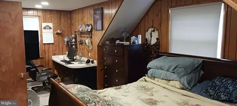 Bedroom - 30 Ovington Dr, Hamilton, NJ 08620 photo 5 of 5