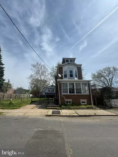 1912 Chestnut Ave, Trenton, NJ 08611