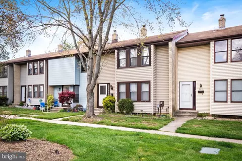 544 Fairfield Rd, East Windsor, NJ 08520
