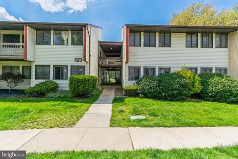 18 Avon Dr #A, Hightstown, NJ 08520