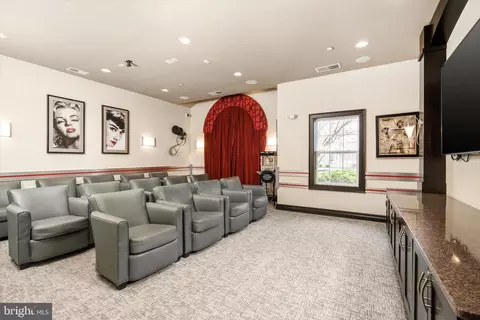 Living - 947 Halifax Pl, Hamilton, NJ 08619 photo 7 of 7