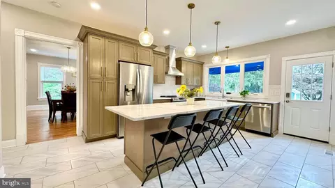 944 Lawrenceville Rd, Princeton, NJ 08540