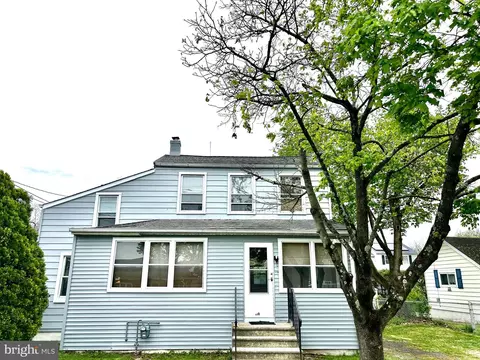 119 Smith Ave, Hamilton, NJ 08619