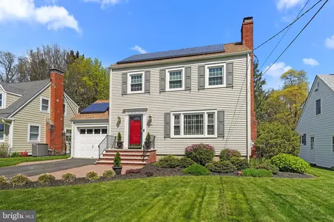 Exterior - 30 Hilltop Rd, Ewing, NJ 08628 photo 2 of 17
