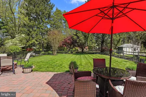 Exterior - 30 Hilltop Rd, Ewing, NJ 08628 photo 10 of 17