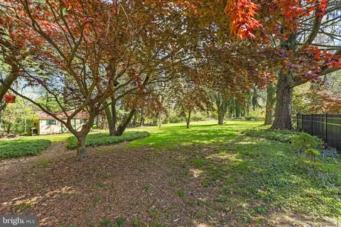 Exterior - 30 Hilltop Rd, Ewing, NJ 08628 photo 16 of 17