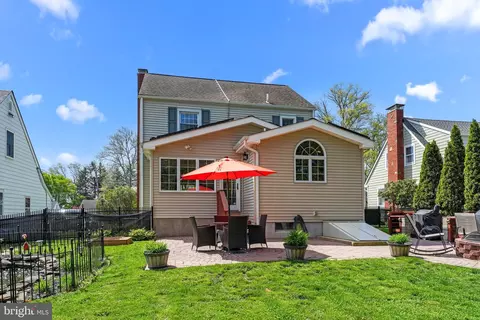 Exterior - 30 Hilltop Rd, Ewing, NJ 08628 photo 13 of 17