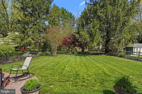 Exterior - 30 Hilltop Rd, Ewing, NJ 08628 photo 11 of 17