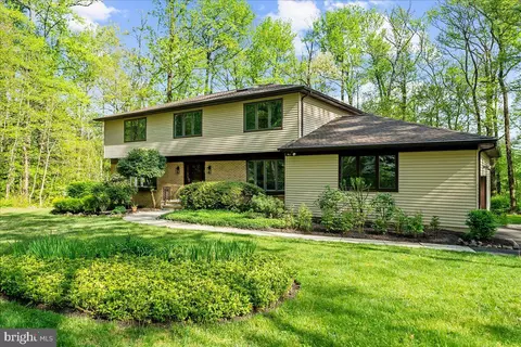 15 Autumn Hill Rd, Princeton, NJ 08540