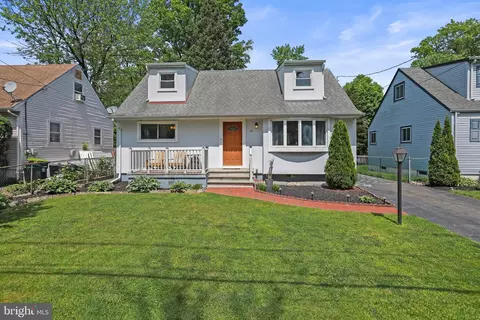 86 Rosedale, Ewing, NJ 08638