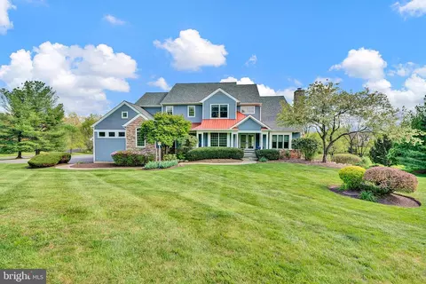 33 Todd Ridge Rd, Titusville, NJ 08560