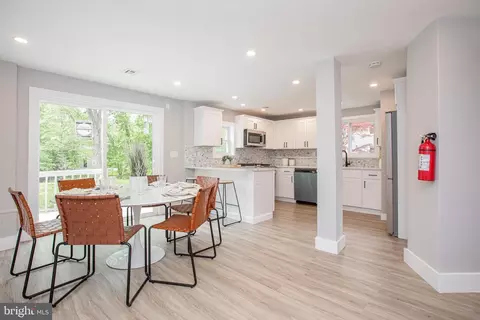 Dining - 1 Jacobs Creek Rd, Ewing, NJ 08628 photo 1 of 2