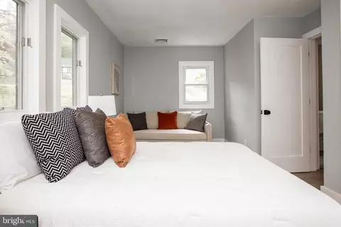 Bedroom - 1 Jacobs Creek Rd, Ewing, NJ 08628 photo 3 of 4