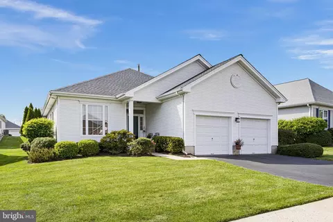 7 Grange Rd, Pennington, NJ 08534