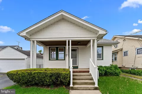 57 Charlotte Ave, Hamilton, NJ 08629