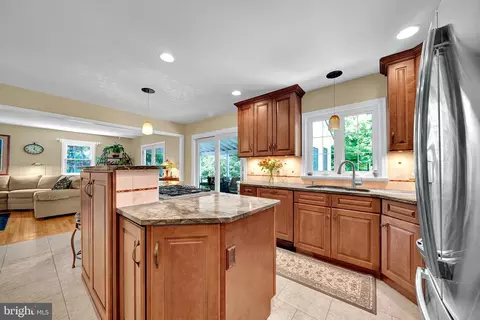 Kitchen - 84 Lochatong Rd, Ewing, NJ 08628 photo 5 of 7