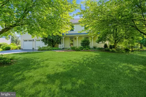 16 Wilson Way N, Princeton Junction, NJ 08550