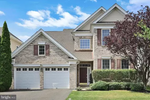 87 Aristotle Way, Cranbury, NJ 08512