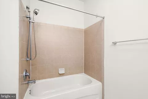 617 Masterson Ct, Ewing, NJ 08618 photo 33