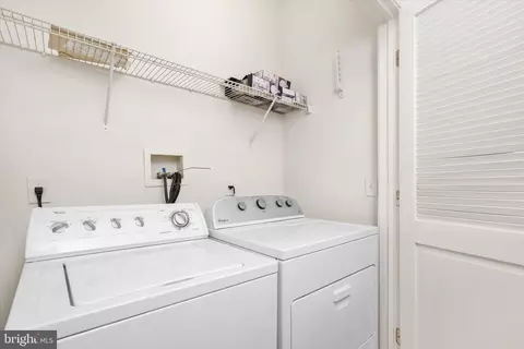 617 Masterson Ct, Ewing, NJ 08618 photo 32