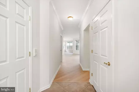 617 Masterson Ct, Ewing, NJ 08618 photo 8